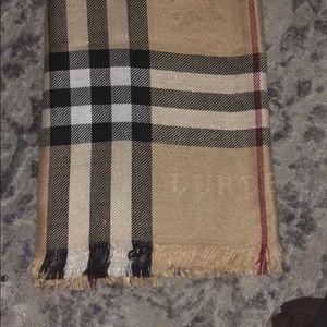 Burberry scarf